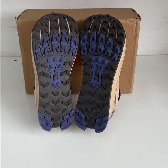 Altra Lone Peak 9 Women’s - Picture 5 of 5